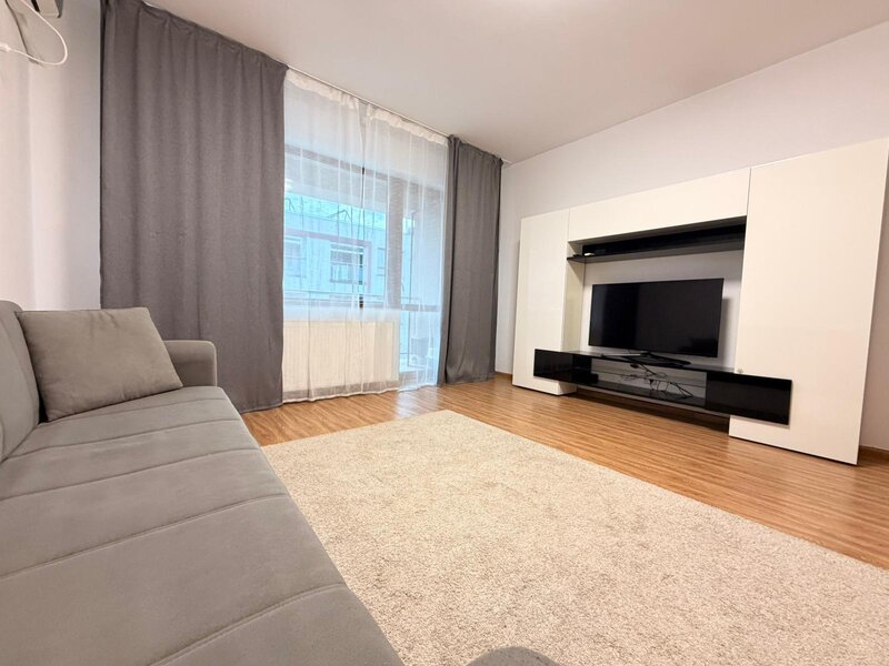 Cartierul Solar, de inchiriat apartament 2 camere+parcare, pet friendly.