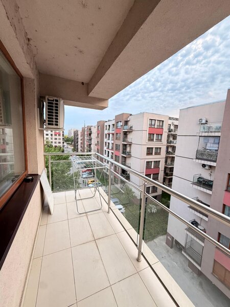 Cartierul Solar, de inchiriat apartament 2 camere+parcare, pet friendly.
