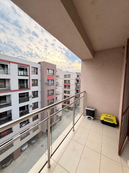Cartierul Solar, de inchiriat apartament 2 camere+parcare, pet friendly.